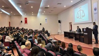 Oğuzeli MYOda İnsan hakları konferansı