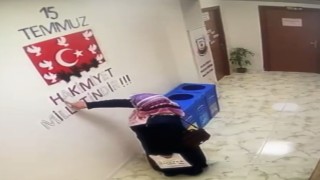 Okuma yazma kursuna giden kadının azmi görenleri duygulandırdı