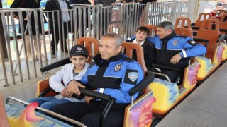 Osmaniye polisinden özel çocuklara etkinlik