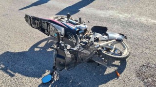 Osmaniyede motosiklet ile otomobil çarpıştı: 1 yaralı