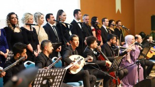 Osmaniye'de Öğretmenler Korosu’ndan müzik ziyafeti