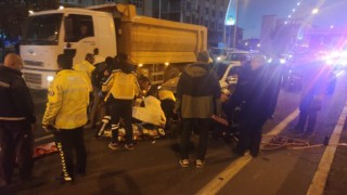 Otomobilin çarptığı çocuk kurtarılamadı