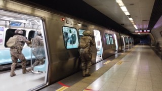 Özel Harekat polislerinden uçak, gemi ve metroda nefes kesen tatbikat