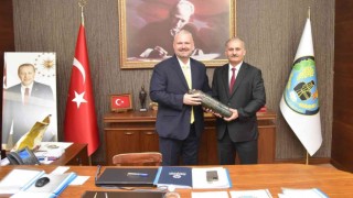 Pehlivan: Menemen çömlekçiliğinin dünyaya açılması için elimizden geleni yapacağız