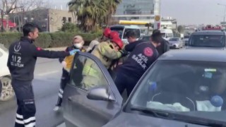 Pendik D-100 Karayolunda zincirleme trafik kazası: 1 yaralı