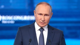 Putin: "Rusya yalnızca düşman saldırısına yanıt vermek için nükleer silah kullanır"