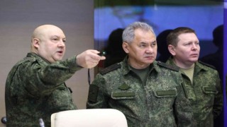 Putinden Ukraynada görev yapan birliklerin yönetildiği karargaha ziyaret