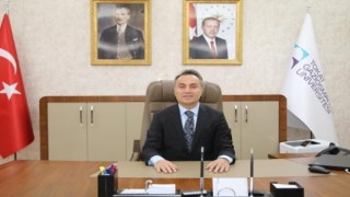 Rektör Yılmaz, görevine başladı
