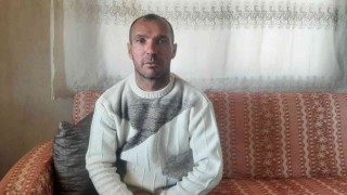 Sadece çocuğunun doğduğunu biliyor, ölmeden bir kez görmek istiyor