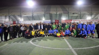 Sağlık çalışanları geleneksel futbol turnuvasında buluştu