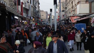 Sakaryada havanın güzelliğini fırsat bilen soluğu dışarda aldı