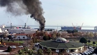 Samsun limanında yağ tankı bomba gibi patladı, facianın eşiğinden dönüldü
