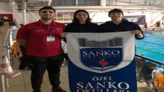 SANKO okulları öğrencilerinin yüzmede Türkiye başarısı