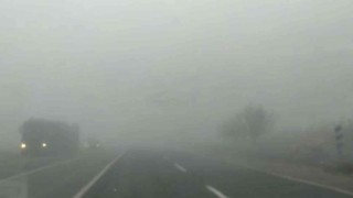 Şanlıurfada sis nedeniyle görüş mesafesi düştü
