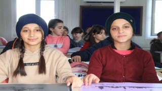 Savaşın çocukları, eğitimlerini Elazığda sürdürüyor
