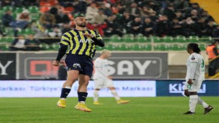 Serdar Dursun: “İlk 11 oynarsam elimden gelen katkıyı sağlayacağımı düşünüyorum”