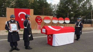 Siirtte defnedilen askerin naaşı 56 yıl sonra memleketi Boluya uğurlandı