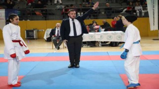Spor kenti Gaziosmanpaşada, bu kez karate rüzgarı esti