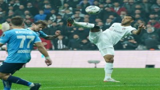 Spor Toto Süper Lig: Beşiktaş: 1 - Adana Demirspor: 0 (İlk yarı)