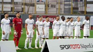 Spor Toto Süper Lig: İstanbulspor: 1 - Kasımpaşa: 1 (İlk yarı)