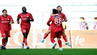 Spor Toto Süper Lig: Kasımpaşa: 0 - Sivasspor: 1 (Maç devam ediyor)