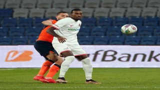 Spor Toto Süper Lig: Medipol Başakşehir: 2 - Antalyaspor: 0 (Maç sonucu)