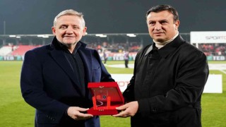 Spor Toto Süper Lig: Ümraniyespor: 1 - Medipol Başakşehir: 1 (Maç devam ediyor)