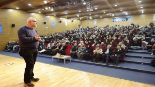 Sultangazide İnsanın Mutluluk Arayışı isimli söyleşi ilgi gördü