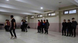 Tatvanda halkoyunları kursuna yoğun ilgi