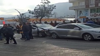 Tatvanda zincirleme kaza: 3 yaralı