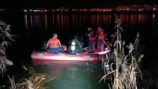 Tekne faciasında bir kişinin cansız bedenine ulaşıldı