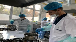 Telafi programını tamamlayan aşçılara ustalık belgesi