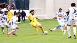 TFF 2. Lig: Menemen FK: 0 - Sivas Belediyespor: 0