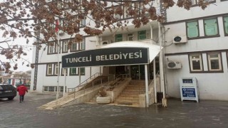 Tunceli Belediyesi hizmet binasının elektriği kesildi