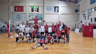 Türkiye Erkekler Voleybol 1. Ligi: Alanya Belediyespor: 3 - İstanbul Okyanus Koleji Spor Kulübü: 0