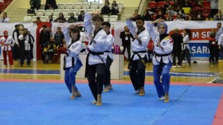 Türkiye Tekvando Poomsae Şampiyonası Ispartada devam ediyor