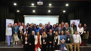 “Türkiyede kadın profesör oranı yüzde 32, AB ülkelerinde ise 20,8”