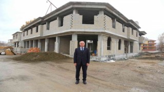 Tuşba Belediyesinin ‘bedesten çarşısı hızla yükseliyor