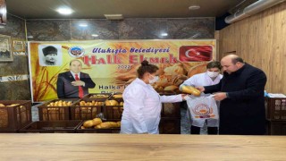 Ulukışla ilçesinde ekmek fırını açıldı