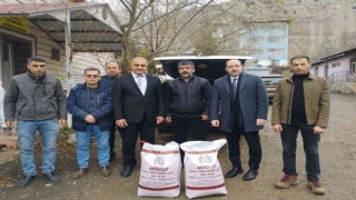 Üreticilere hibe destekli kuru fasulye tohumu dağıtıldı