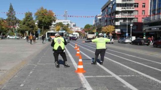 Uşakta 913 sürücüye para cezası kesildi