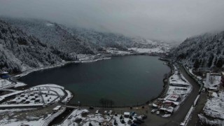 Uzungölden kar manzaraları