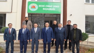 Vali Çuhadar, ziraat odasından tarımla ilgili bilgiler aldı