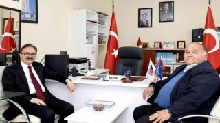 Vali Kızlkaya, Muhtarlar Derneği Başkanı Çınar ile bir araya geldi