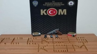 Vanda 170 adet elektronik sigara likidi ele geçirildi