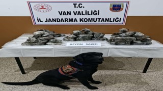 Vanda 33 kilo Afyon Sakızı ele geçirildi