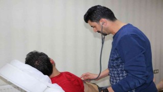 Viral enfeksiyon vakaları ile hastaneler doldu, uzmanlar yine maske ile korunmayı öneriyor