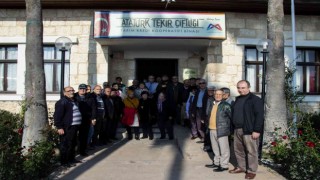 Yaş almış vatandaşlar, Gazi Çiftliğini gezdi