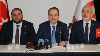 Yeniden Refah Partisi Genel Başkanı Fatih Erbakan'dan EYT düzenlenmesine destek