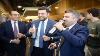 Yıldırımda kütüphaneye su ünitesi koyularak çelik termos dağıtıldı